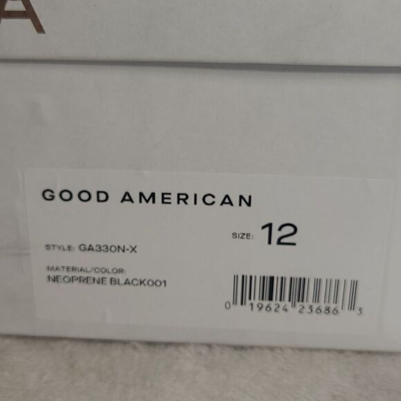 NIB Good American Caged Slanted Sandals - Picture 8 of 8